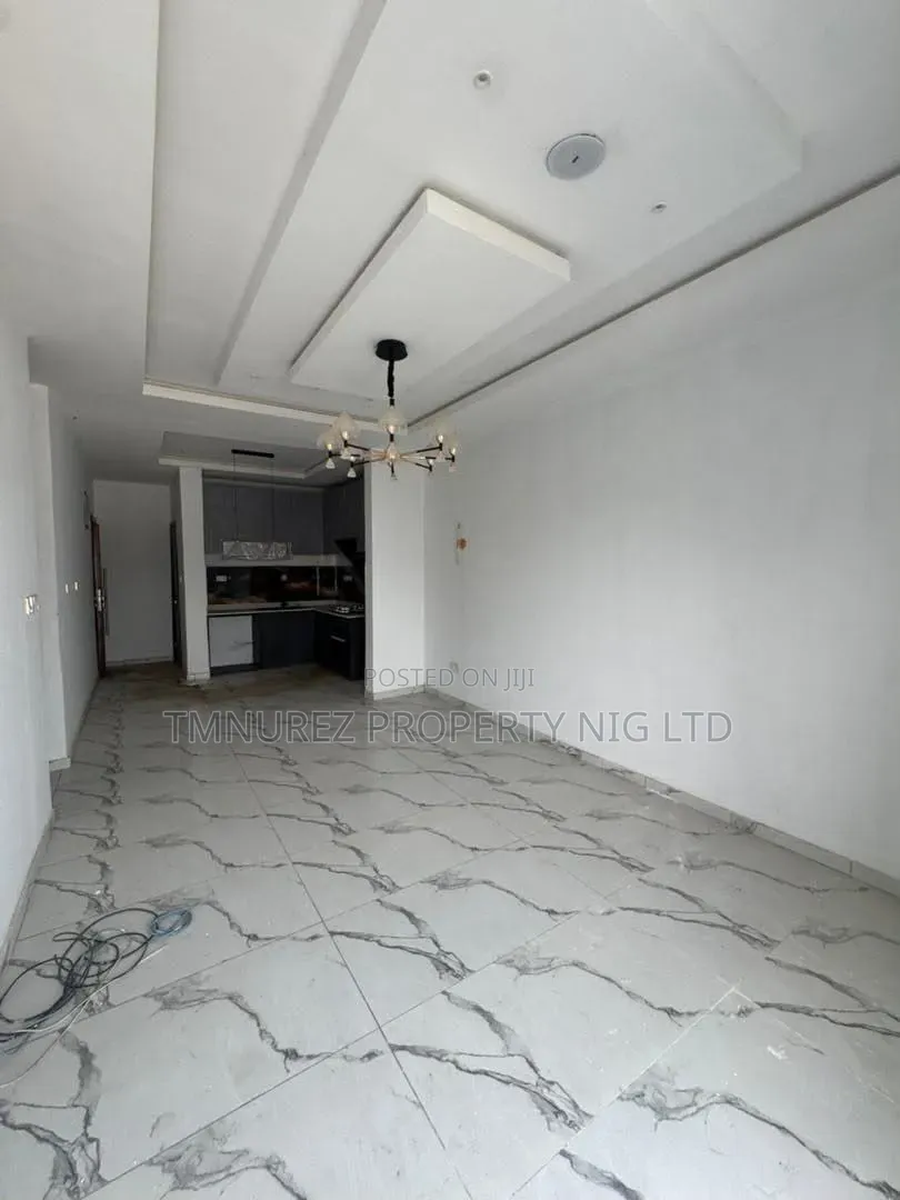2bdrm Apartment in Chevron for rent