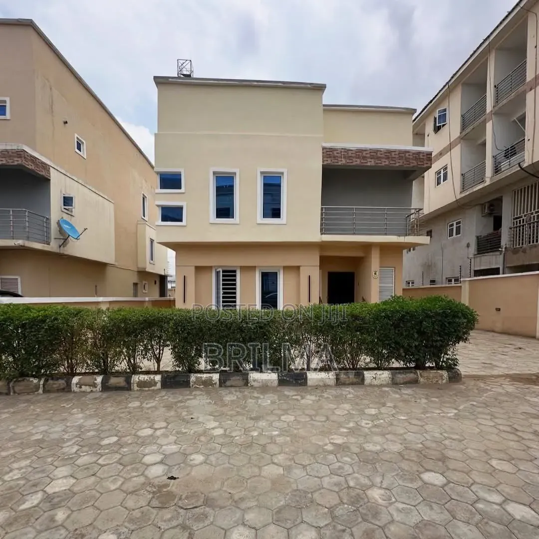 4bdrm Duplex in Mabushi for sale
