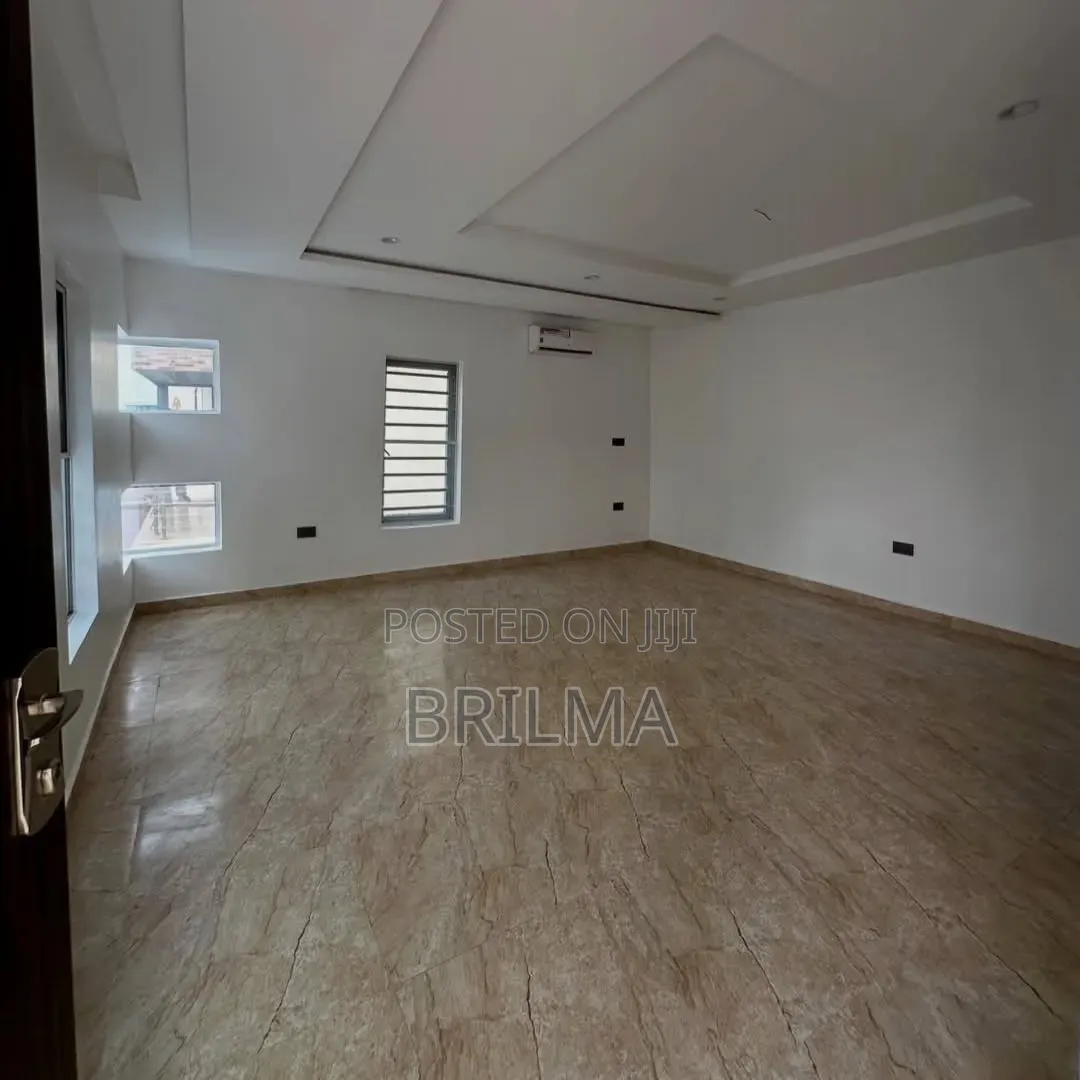4bdrm Duplex in Mabushi for sale