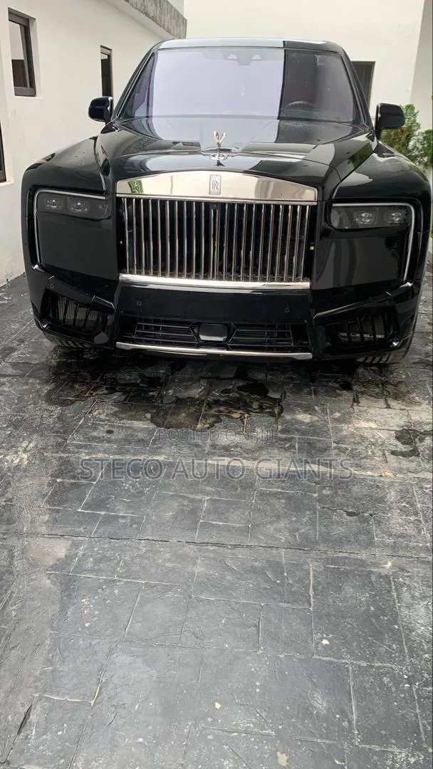 Rolls-Royce Cullinan Base 2020 Black