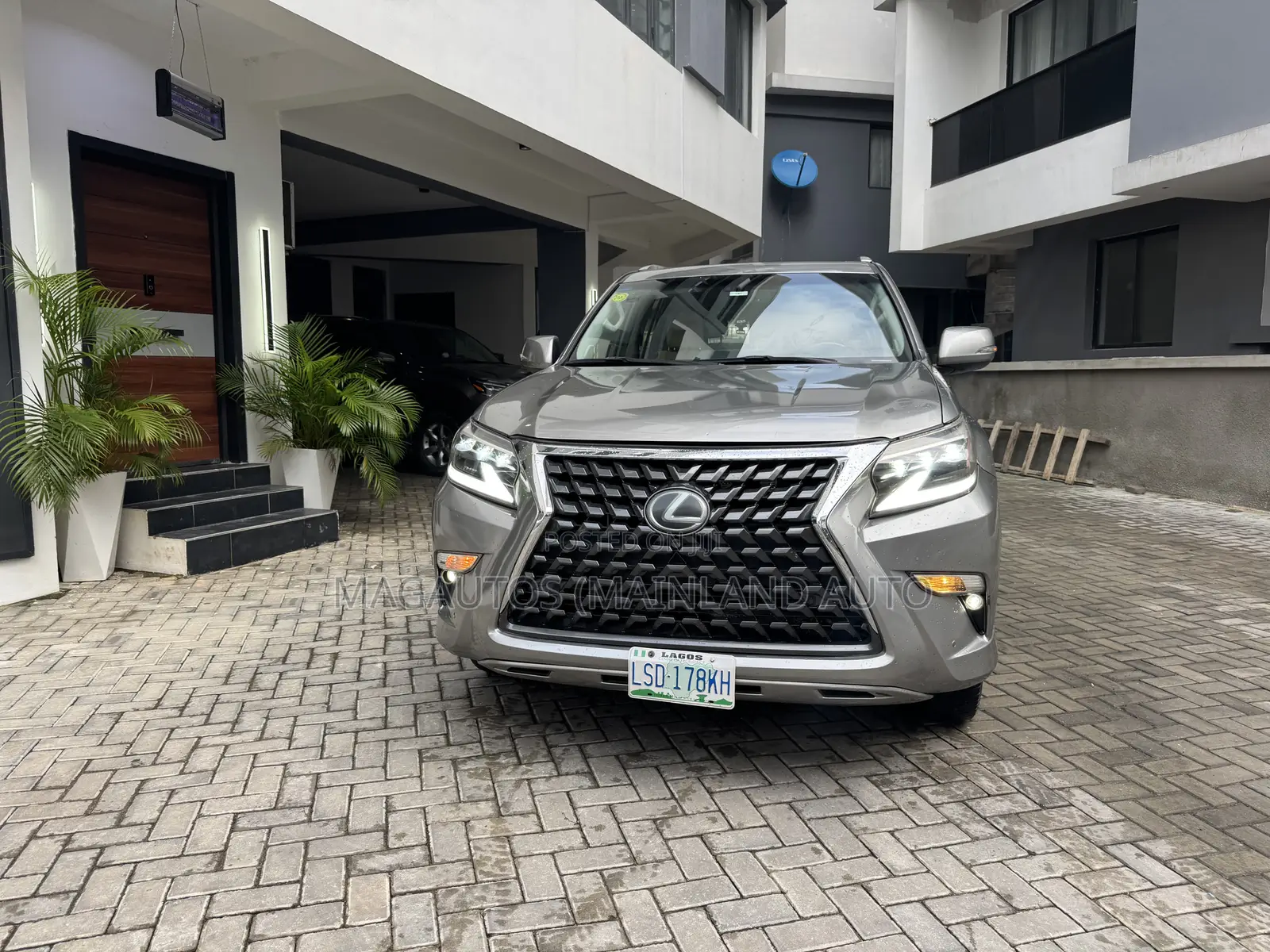 Lexus GX 460 Luxury 2015 Gray