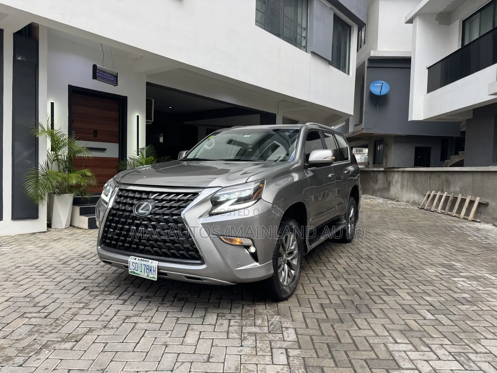 Lexus GX 460 Luxury 2015 Gray