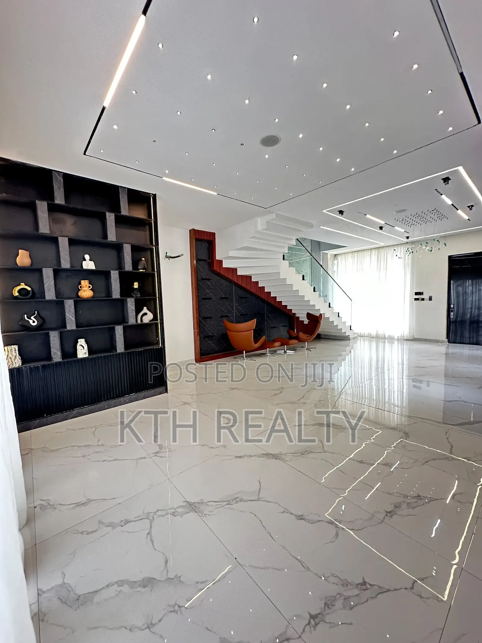 5bdrm Duplex in Lekki for sale