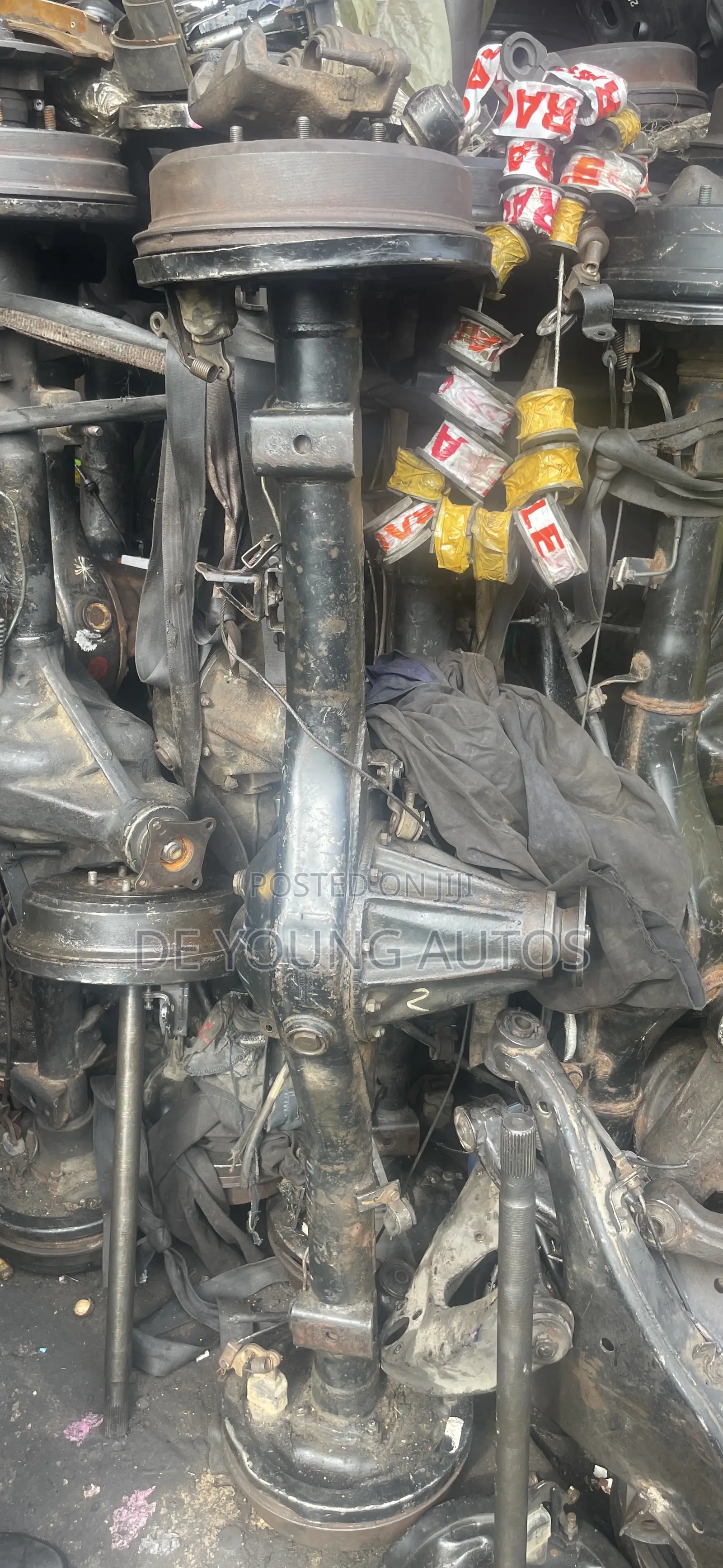 De Young Int’L Auto Spare Parts Dealer