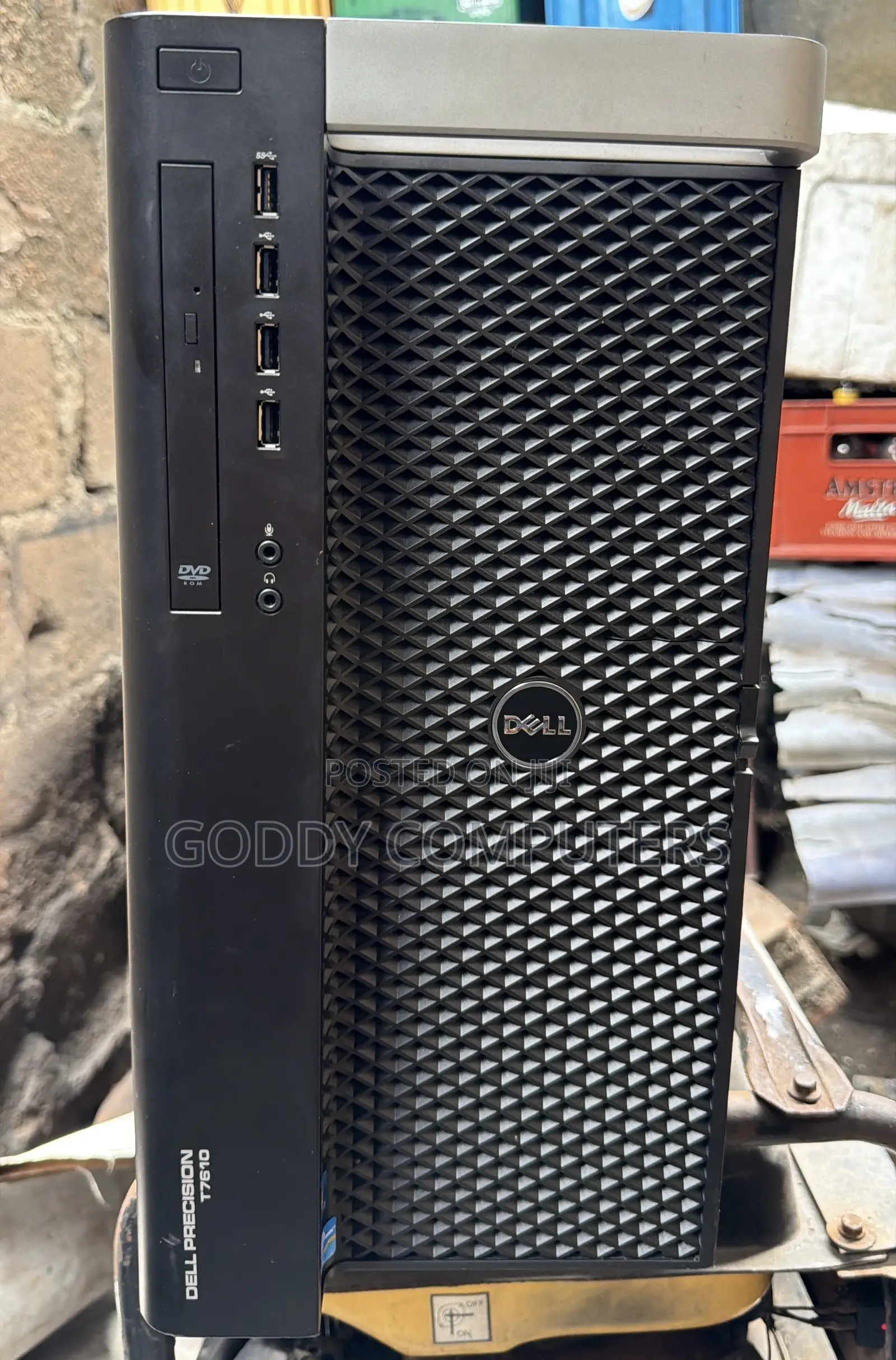 Desktop Computer Dell Precision 7810 32GB Intel Xeon HDD 1T