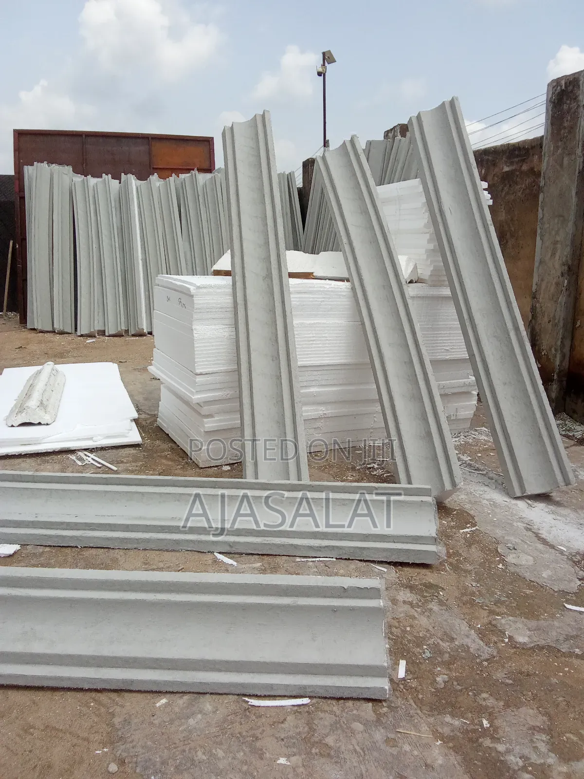 Polysryrene Parapet and Board