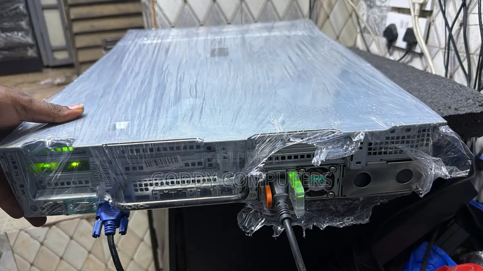 Server Dell PowerEdge R730 32GB Intel Xeon HDD 1T