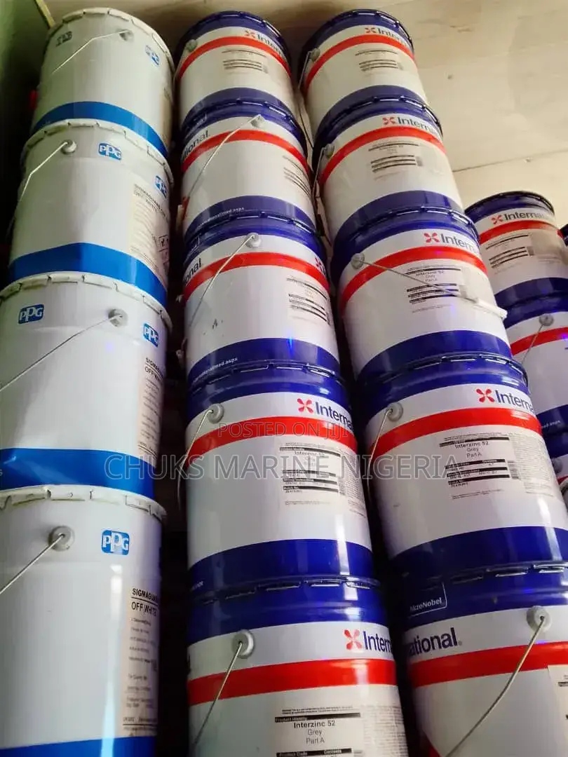 International Interlac 665 Finish Marine Paint