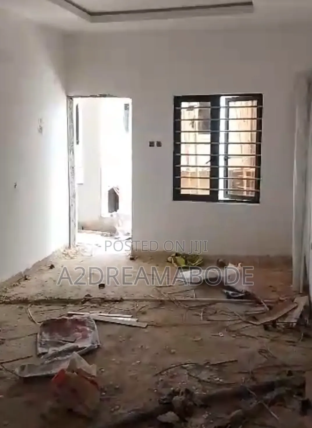 3bdrm Apartment in Gbagada, Millenuim/UPS for rent