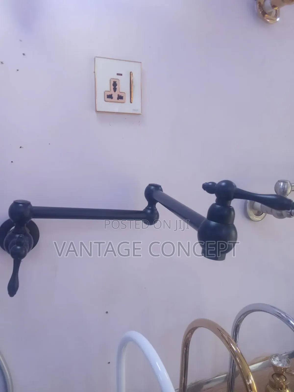High Quality Black Royal Pot Filler
