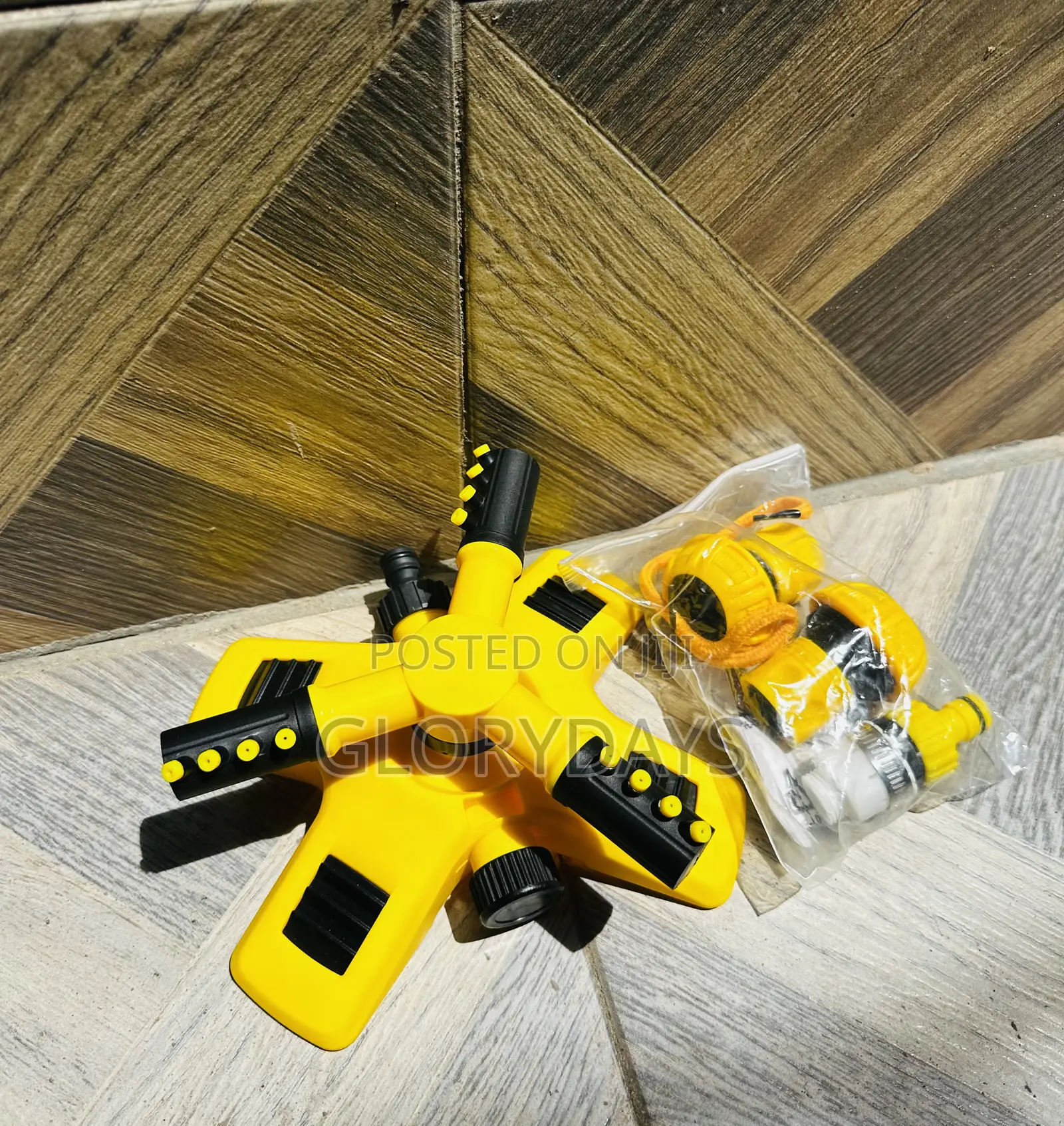 Yellow 360 Sprinkler With Adjustable 3 Arms(Nuzzles Inclusive)