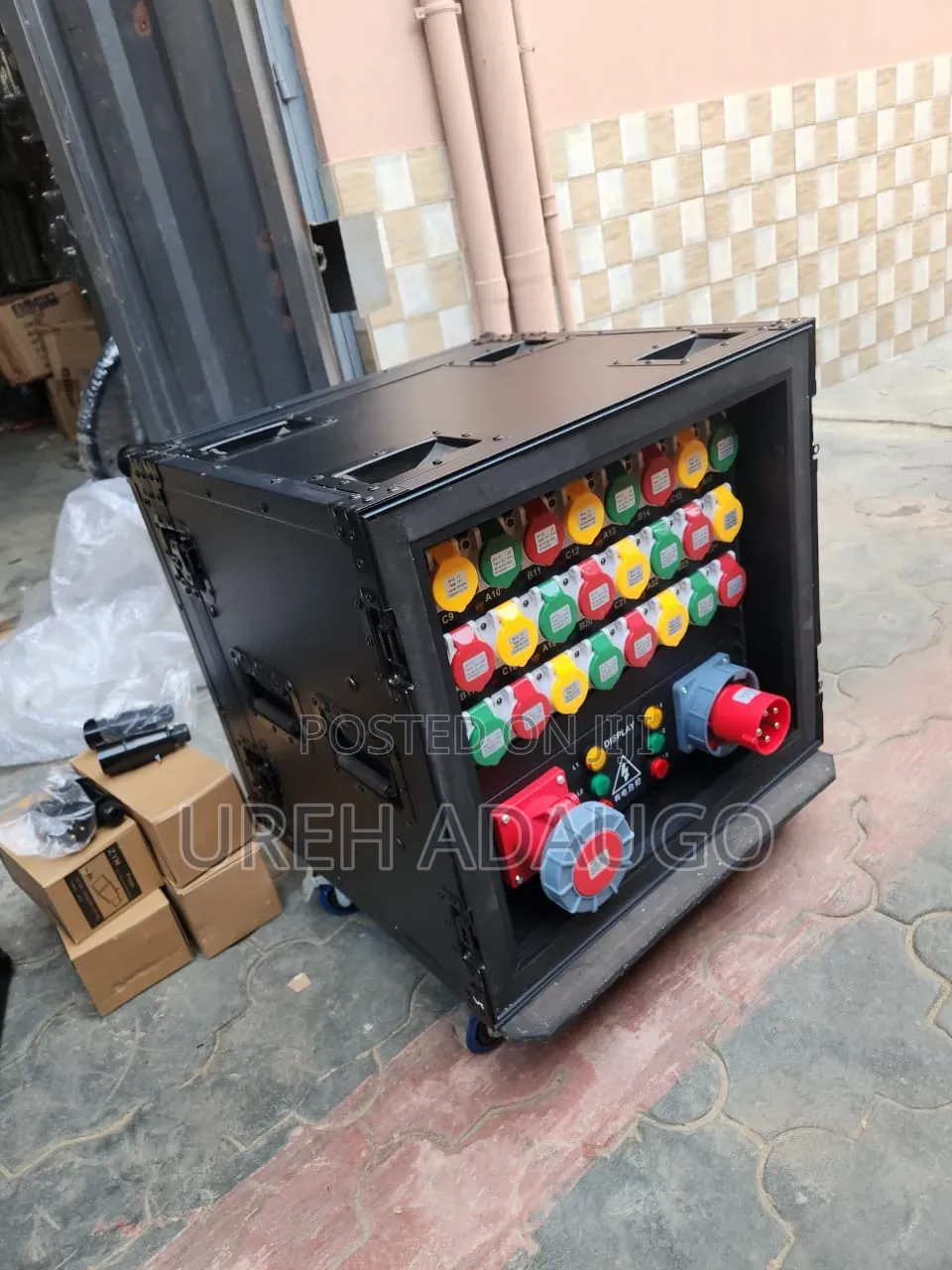 24 Channels Power Distro Box