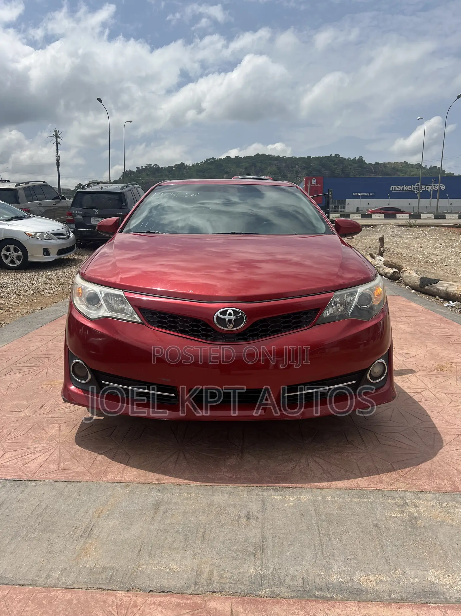 Toyota Camry 2014 Red