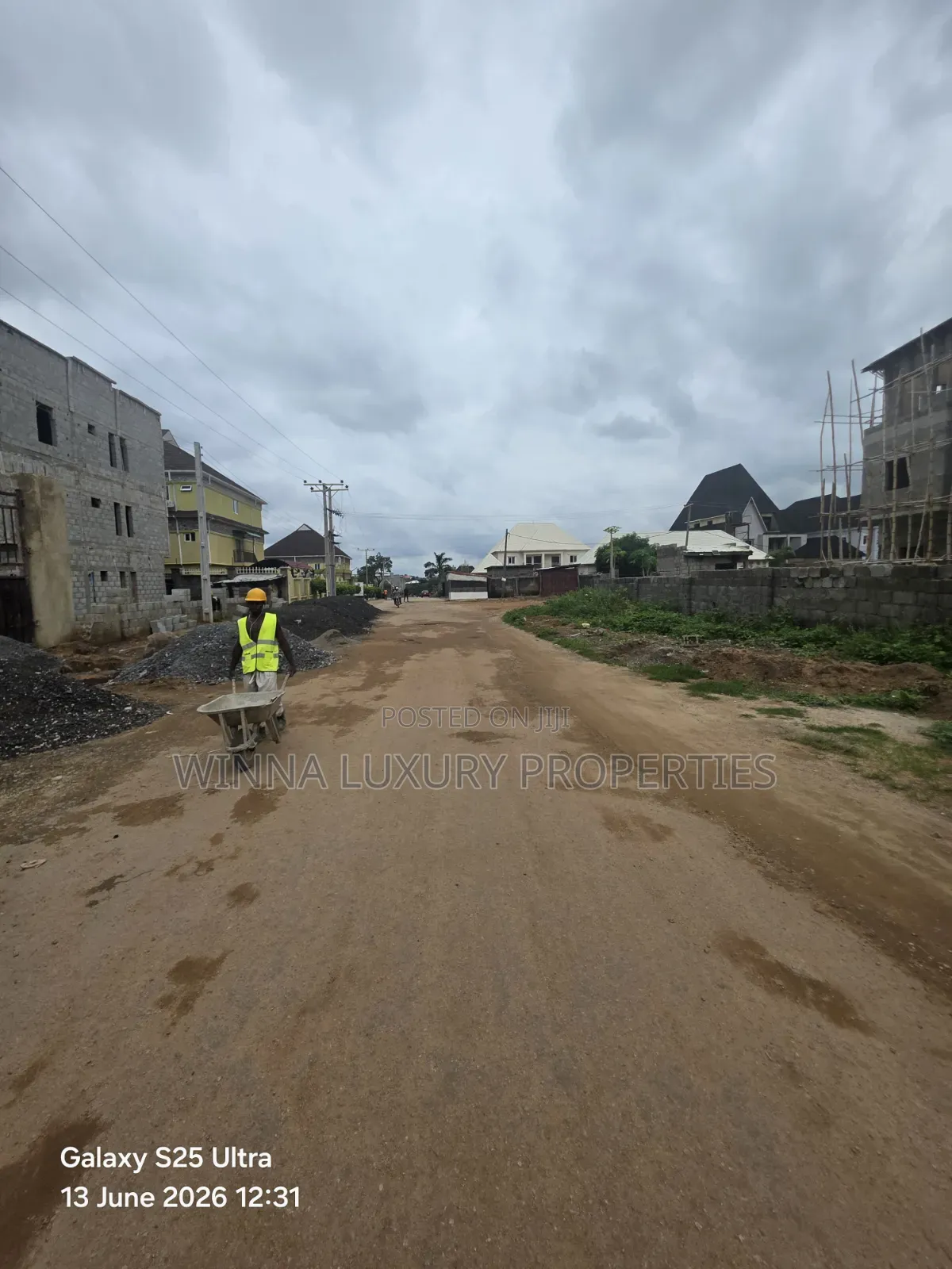 3bdrm Apartment in Dawaki By Aaliyah for sale