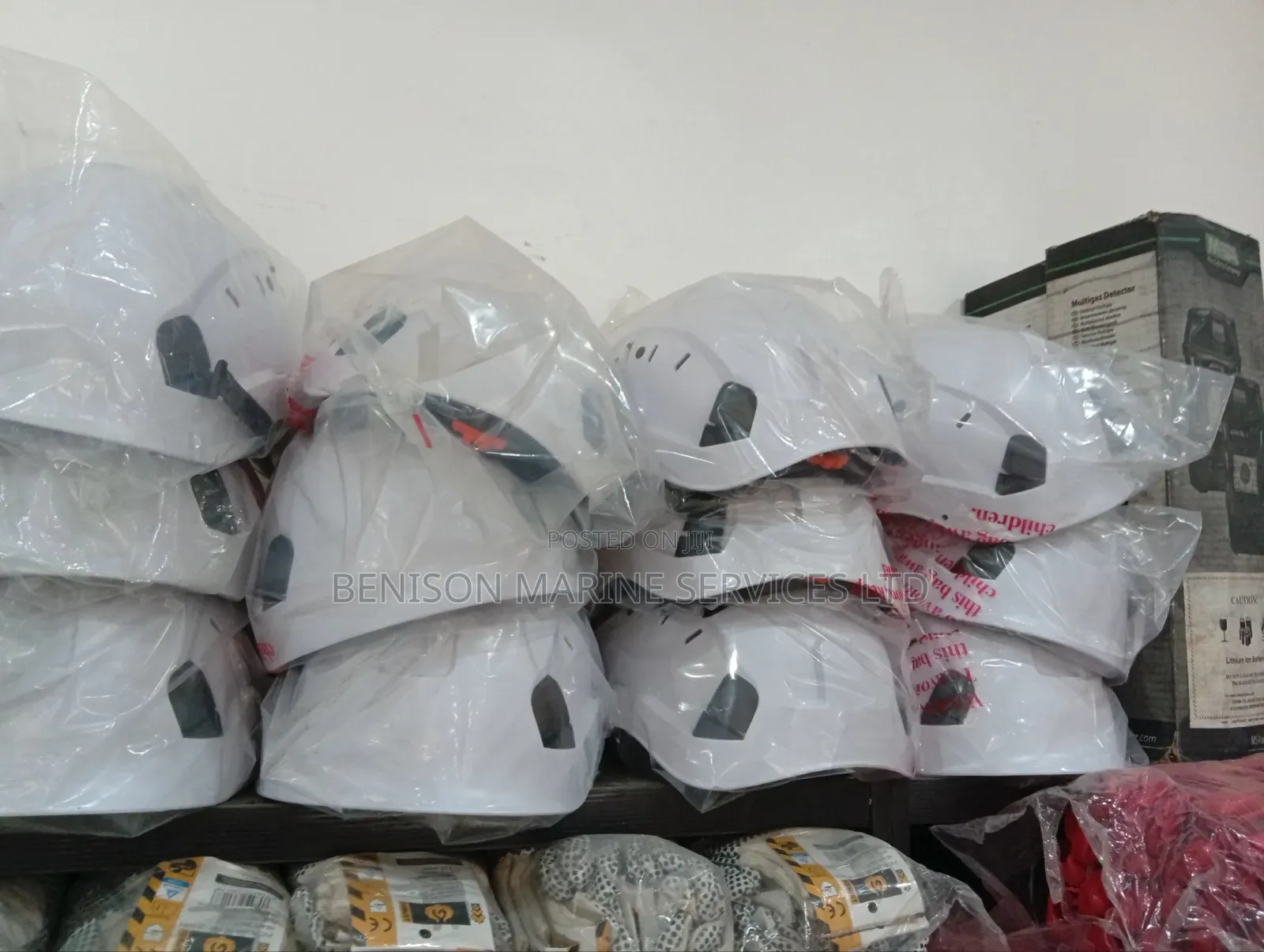 4 Points Strap Fire Resistant Helmet