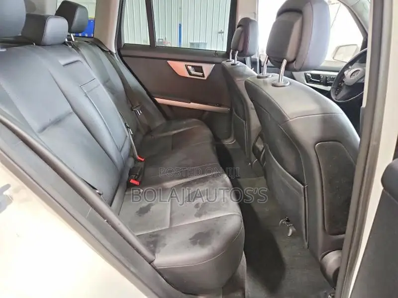 Mercedes-Benz GLK-Class 350 4MATIC 2011 White