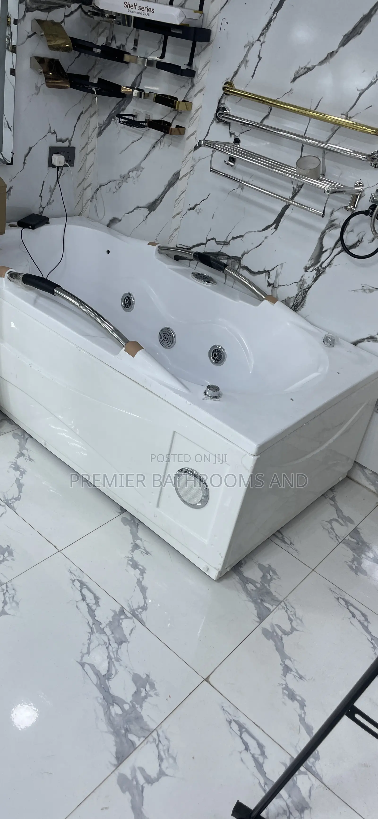 Single White Jacuzzi