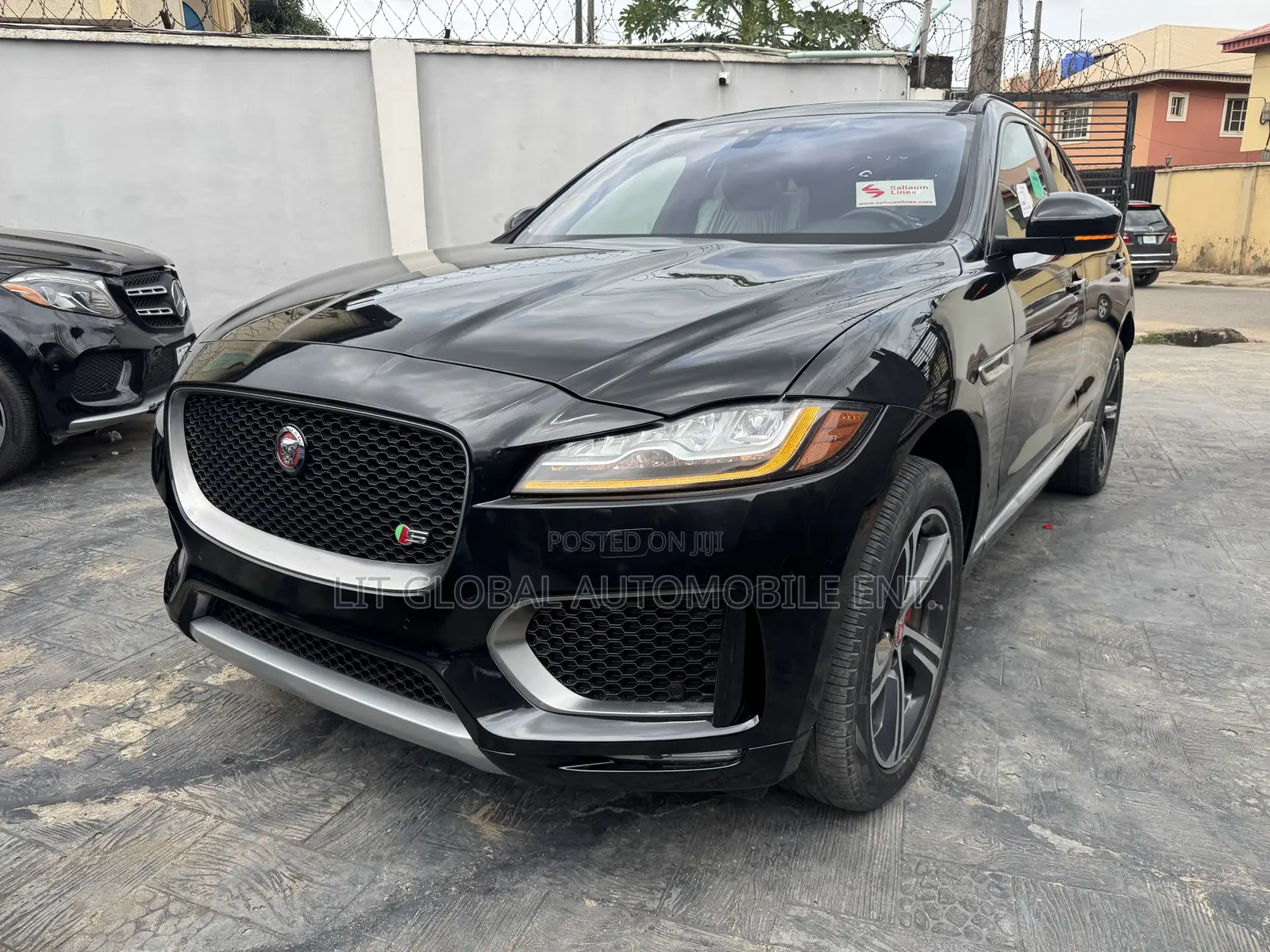 Jaguar F-Pace 35t R-Sport 2017 Black