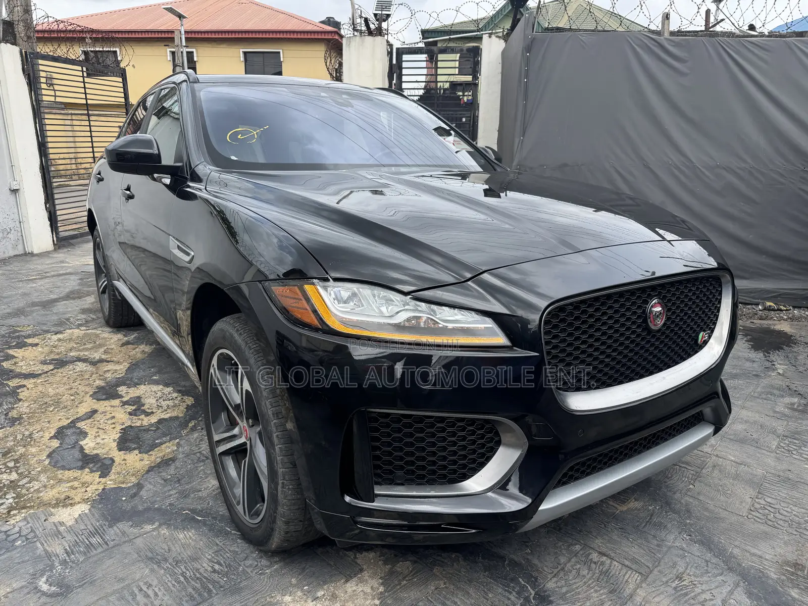 Jaguar F-Pace 35t R-Sport 2017 Black
