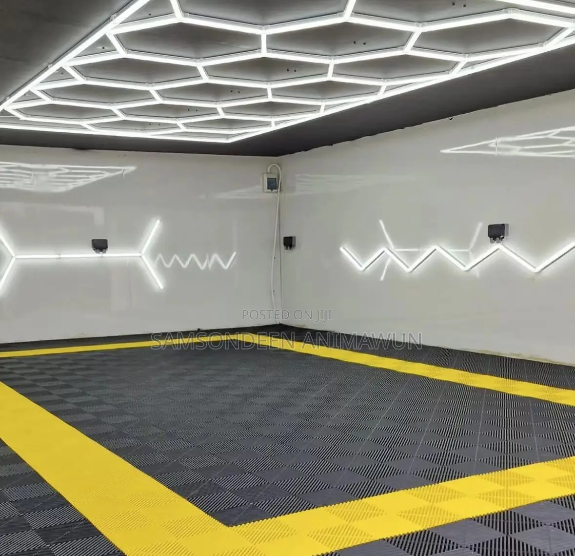 Premium Interlocking Garage Floor Tiles – Durable Modular Flooring