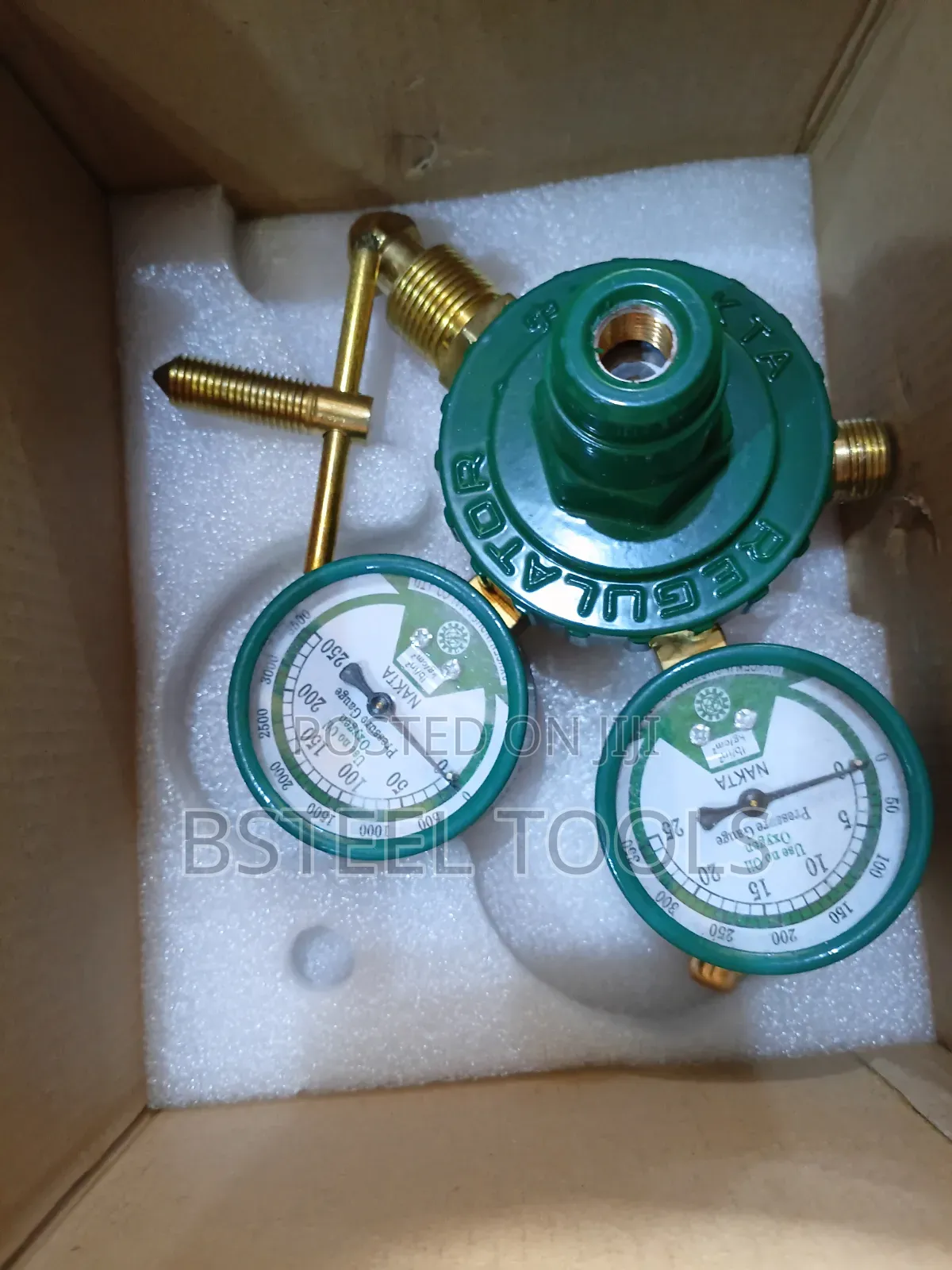 Nakata Gauge – Accurate Pressure Measuring Gauge