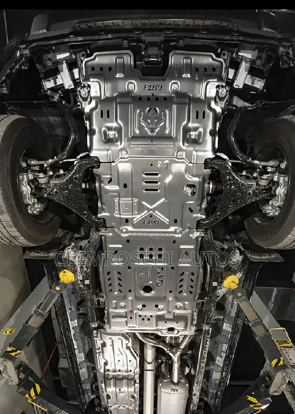 High Quality Certified Complete Brand New Under Engine Cover G63, G500