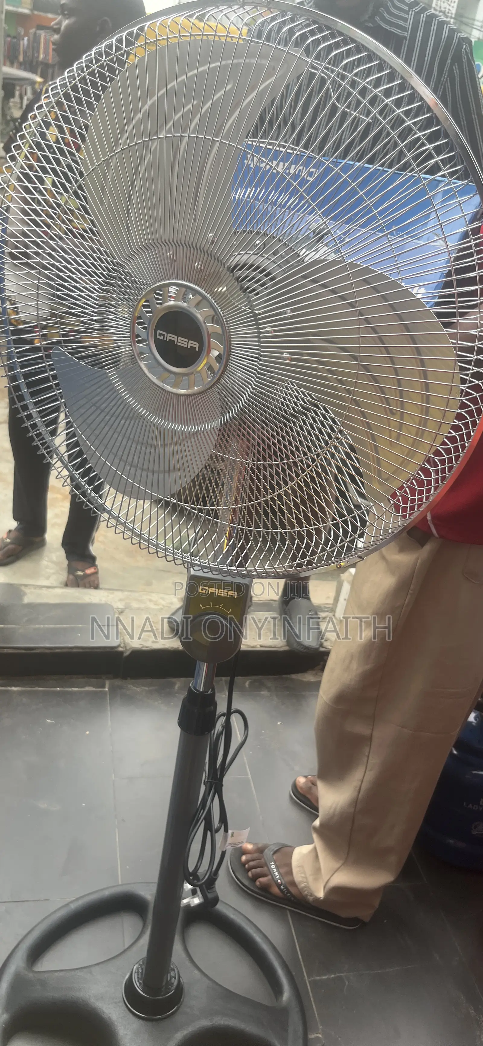 Qasa Standing Fan