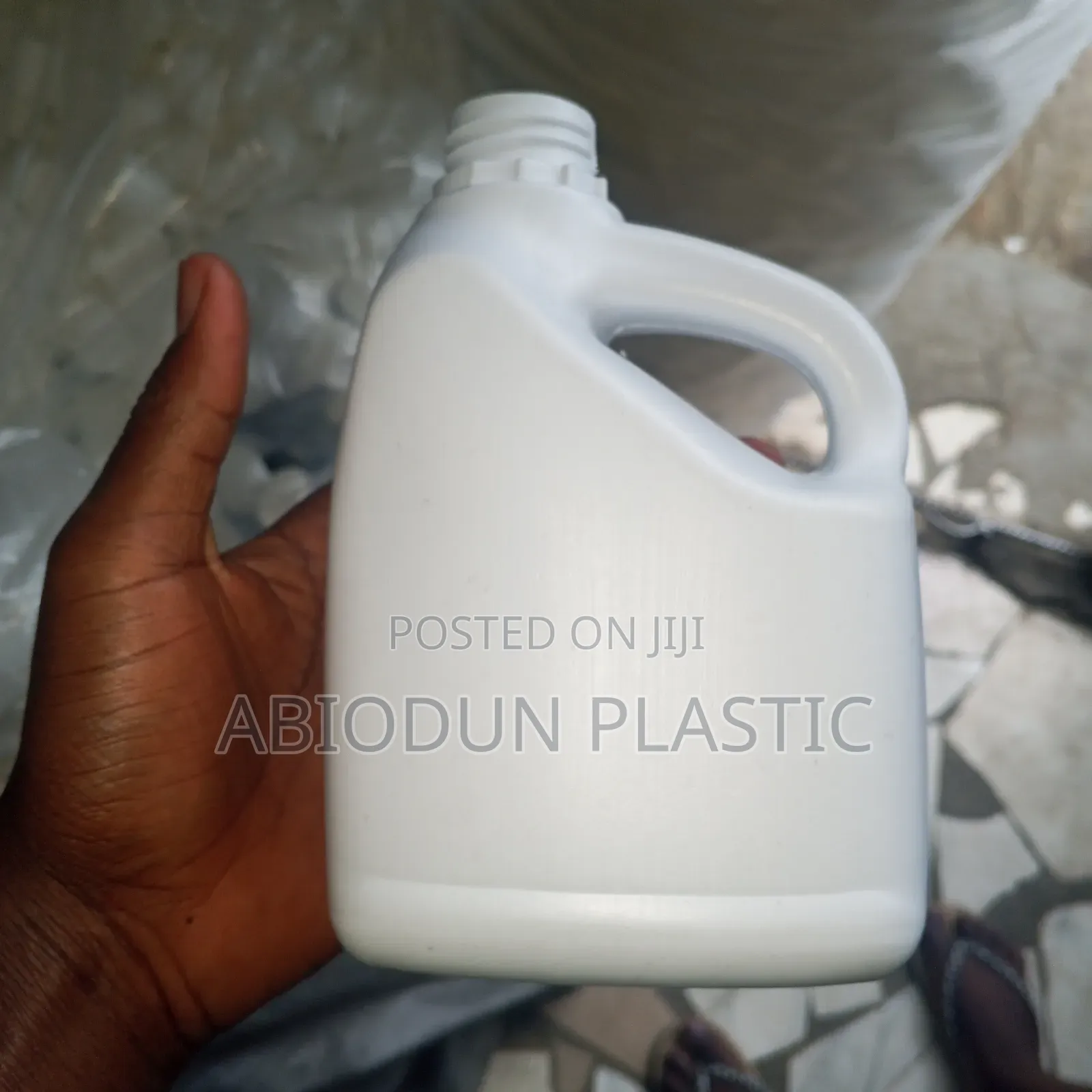 One Liter Dash Wash Plastic