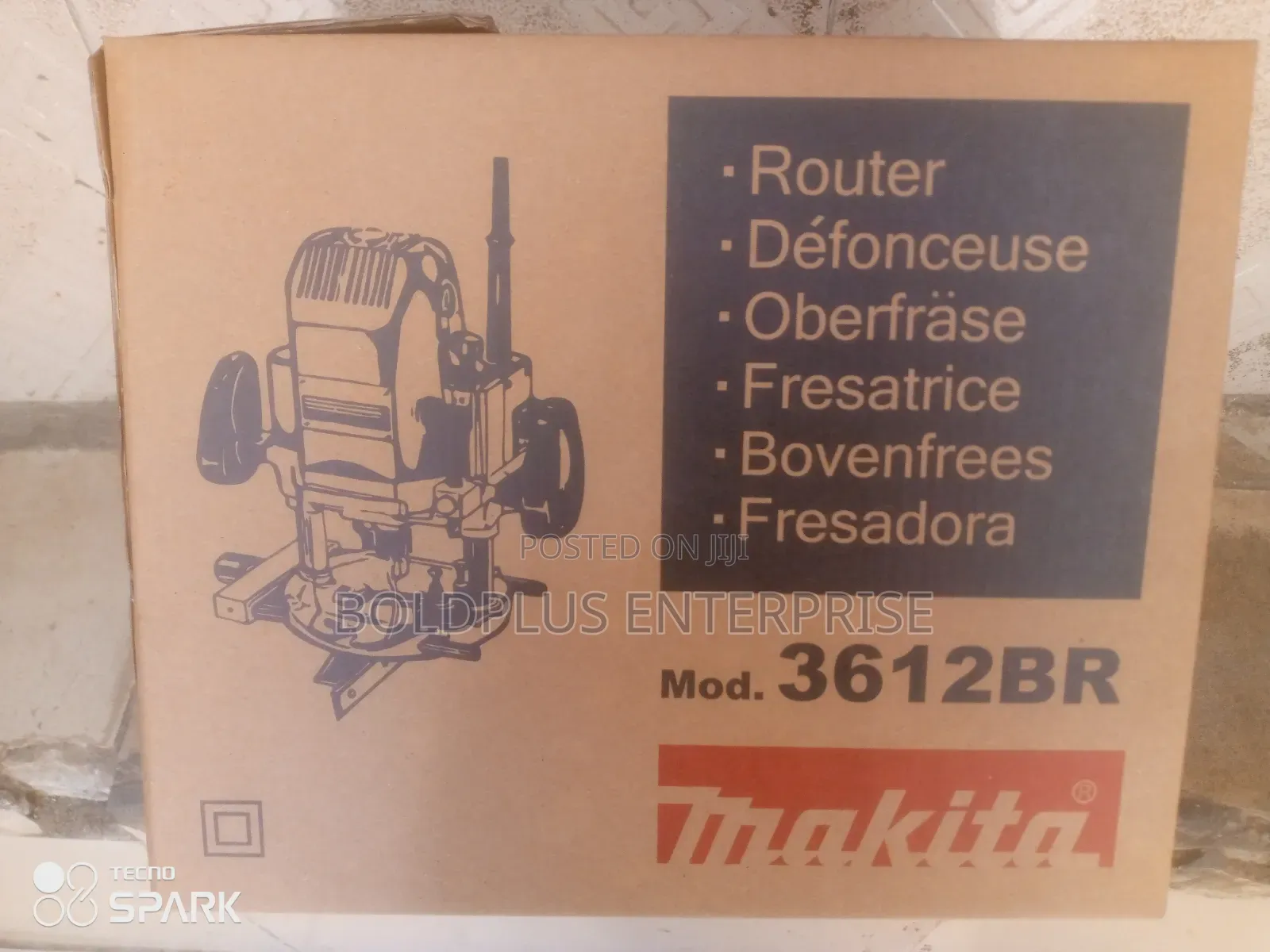 12 Inches Makita Router Machine