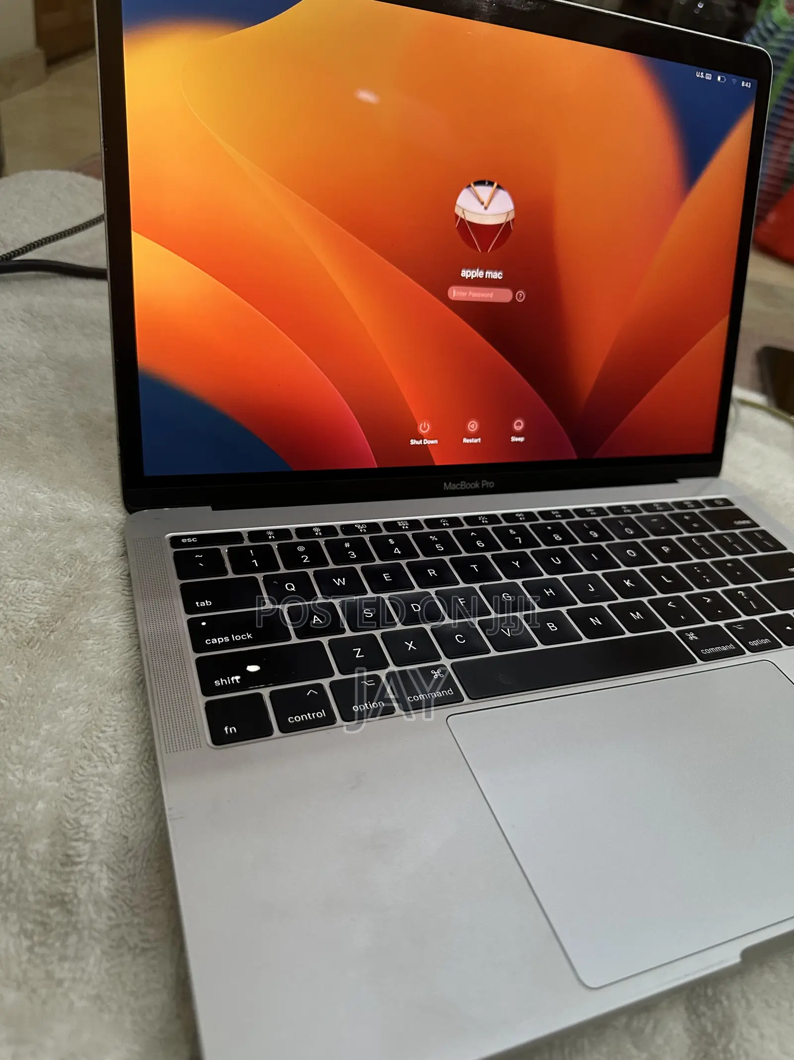 Laptop Apple MacBook Pro 2017 8GB Intel SSD 256GB