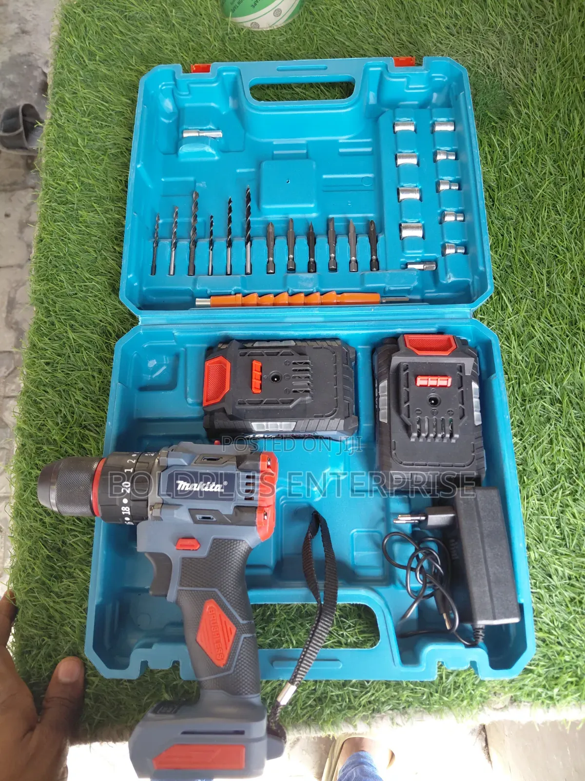 48volt Makita Screwing Machine