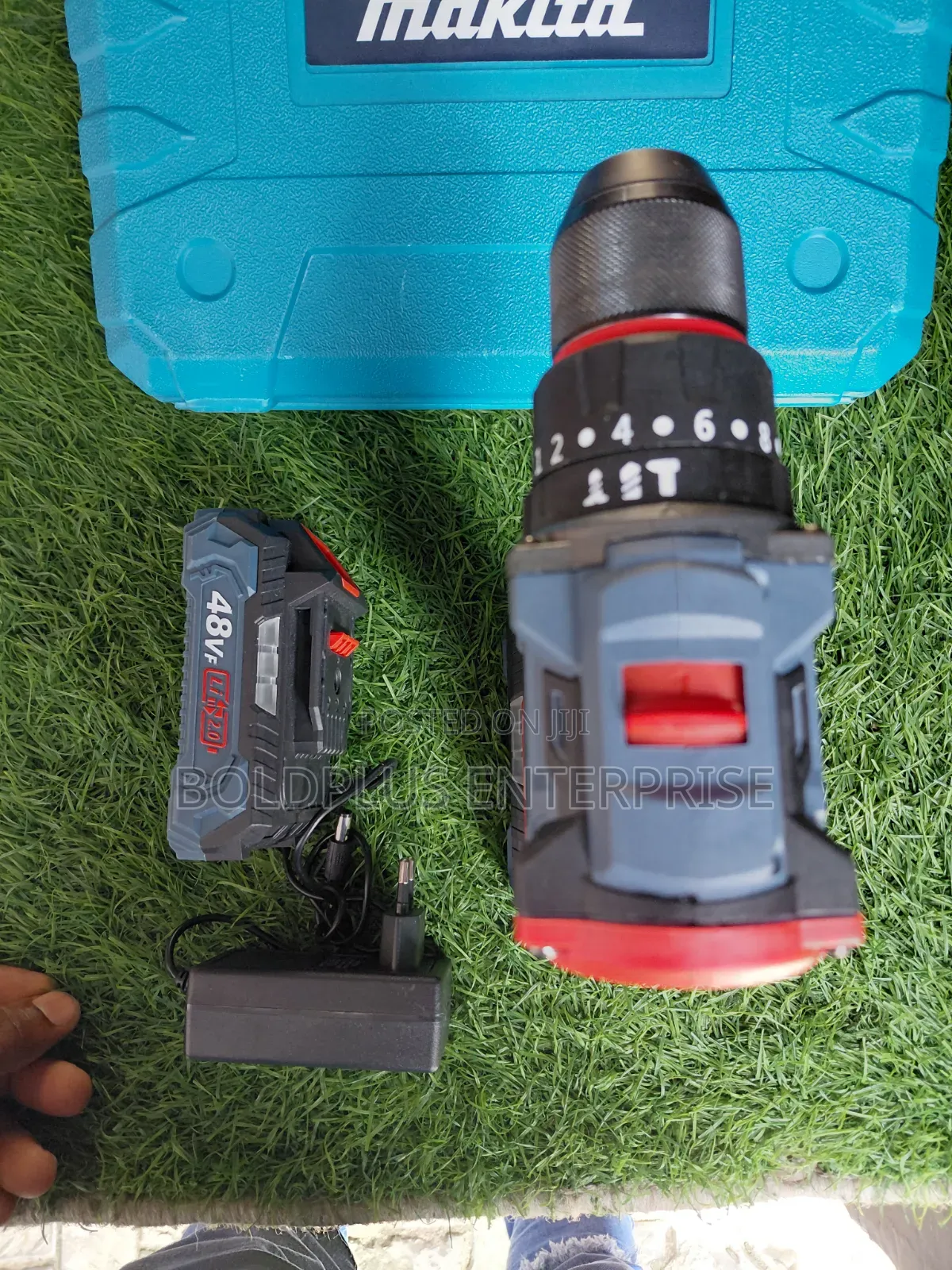 48volt Makita Screwing Machine
