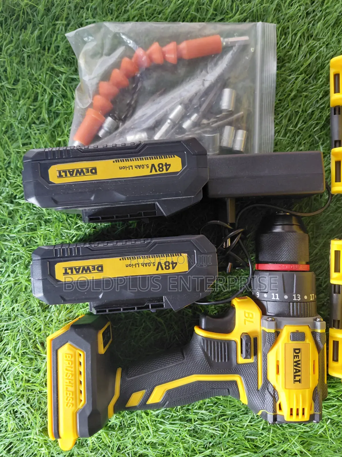 48 Volt Dewalt Screwing Machine