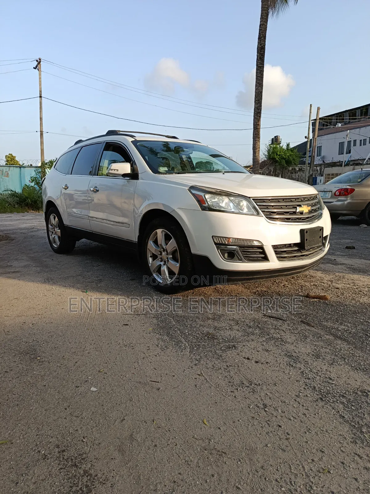 Chevrolet Traverse 2017 White