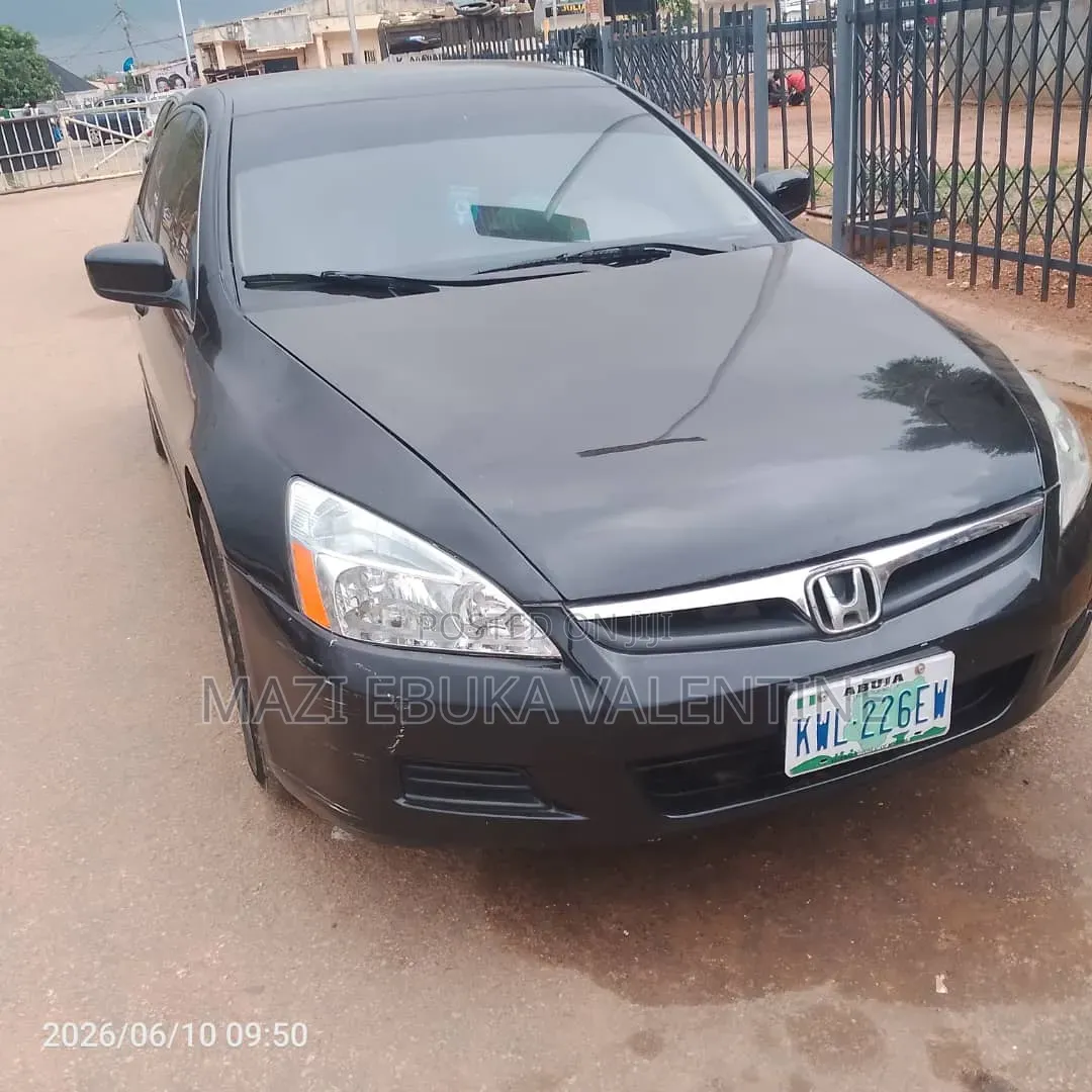 Honda Accord 2007 Matt Black