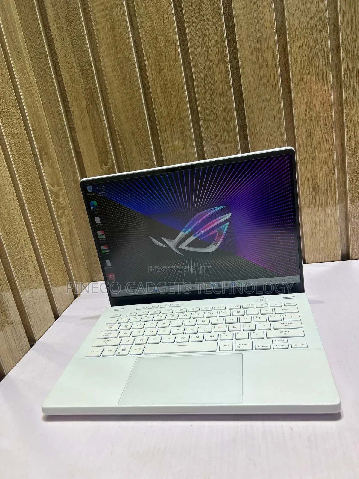 Laptop Asus ROG Zephyrus G14 16GB AMD Ryzen 9 SSD 1T