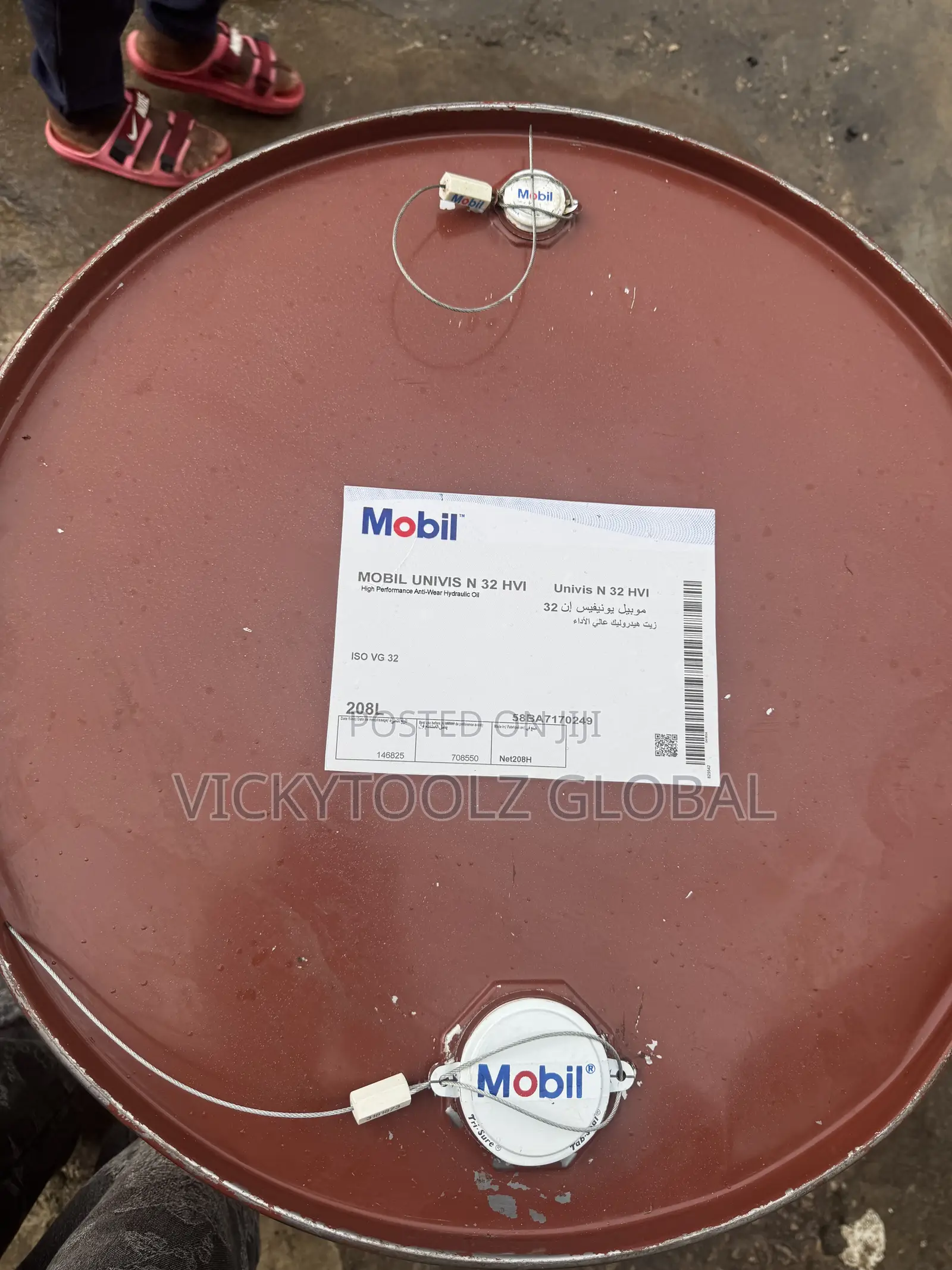Mobil Univis N 32 Hvi Drum //208l