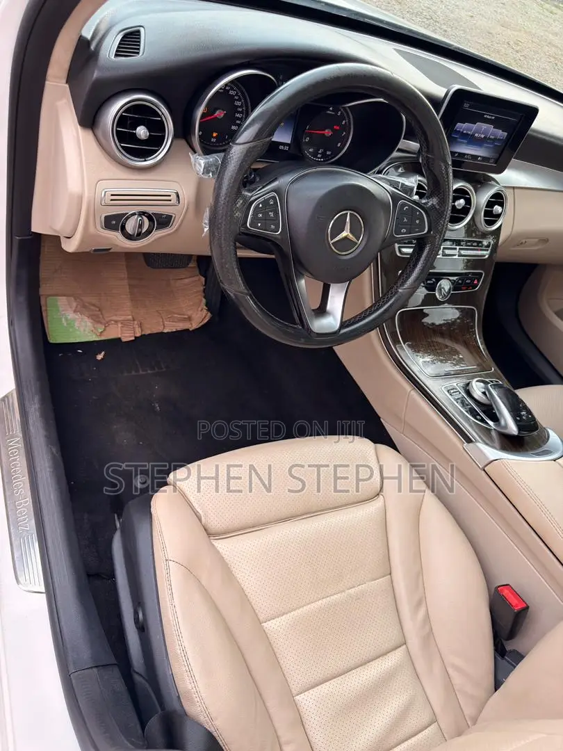 Mercedes-Benz C300 2016 White