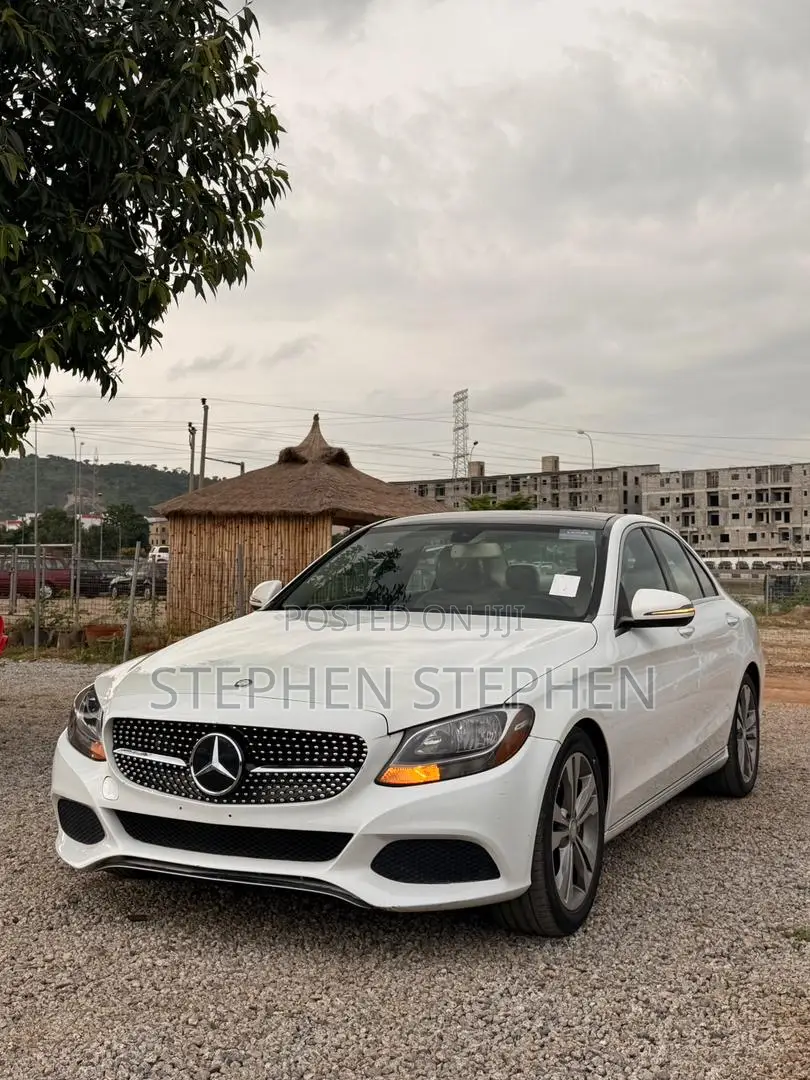 Mercedes-Benz C300 2016 White