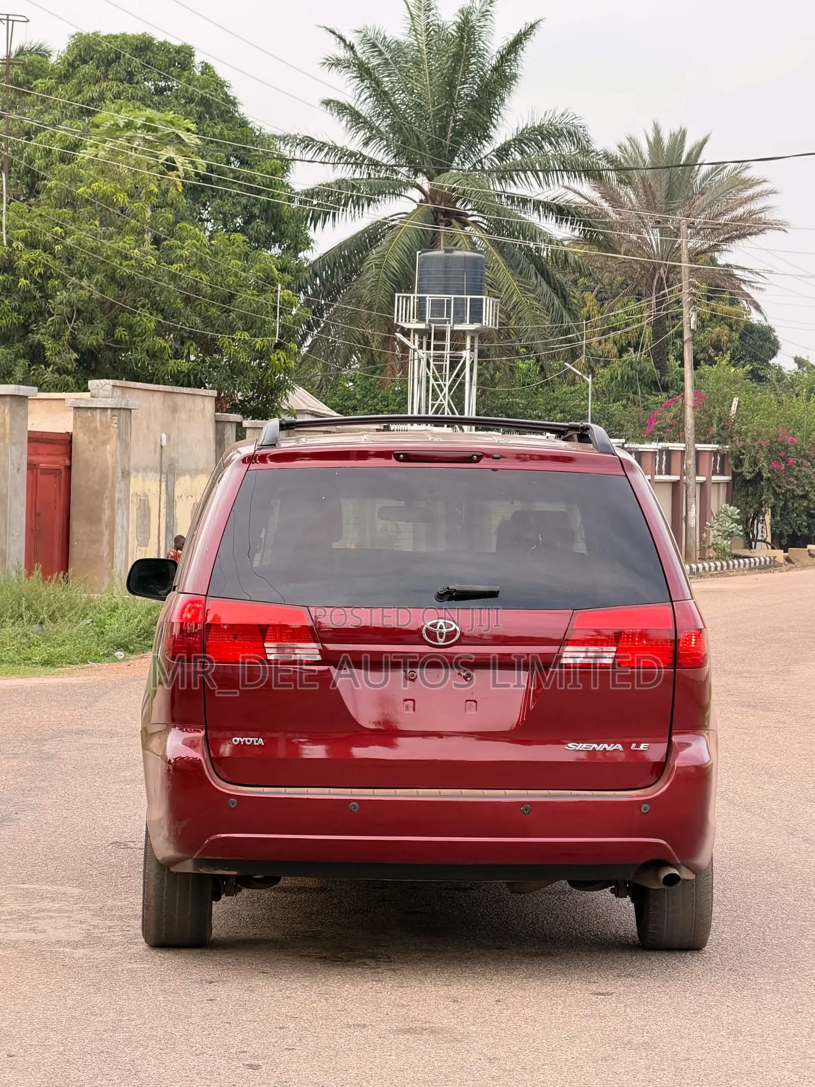 Toyota Sienna 2005 Maroon
