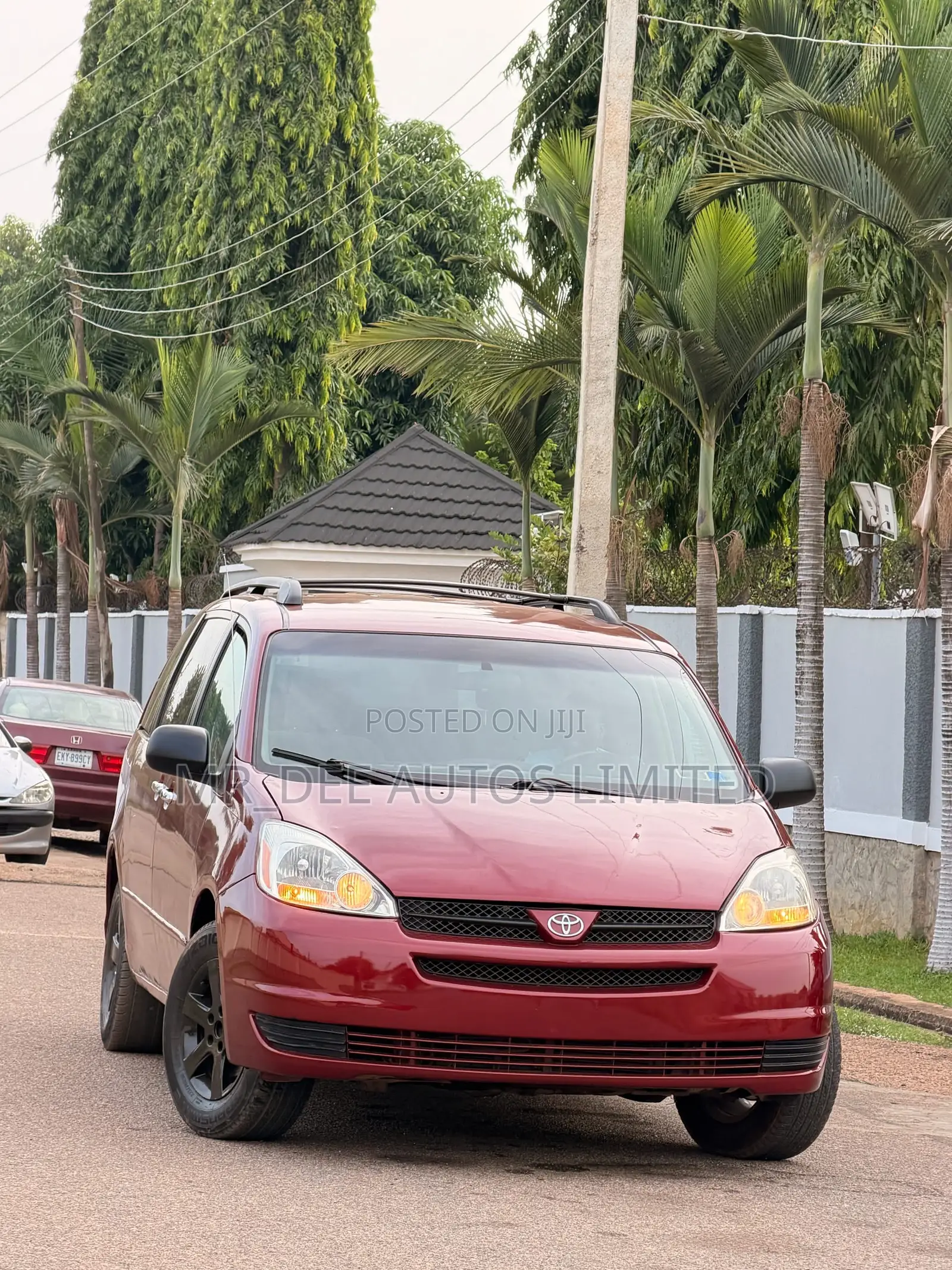 Toyota Sienna 2005 Maroon