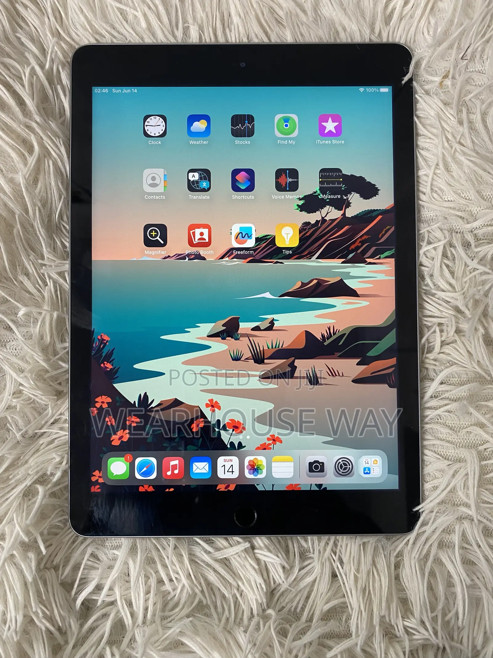 Apple iPad 9.7 32 GB Black