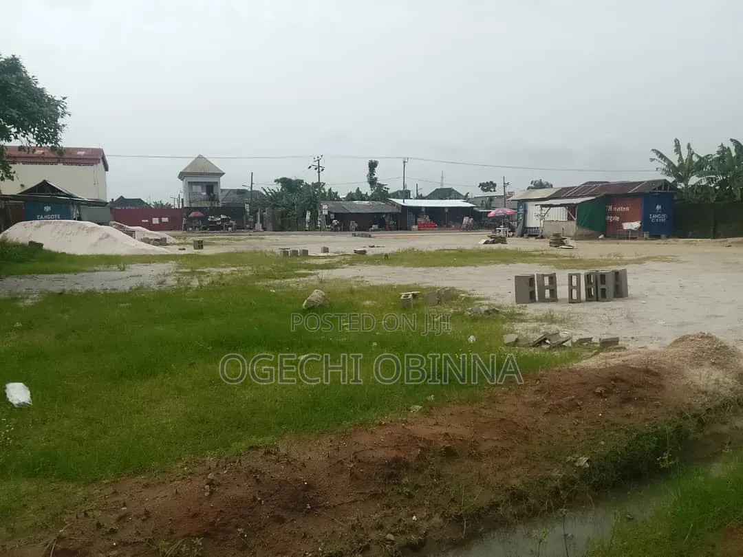 10 Plots of Genuine Land on the Express B4 Igboh-Etche Check-in Point