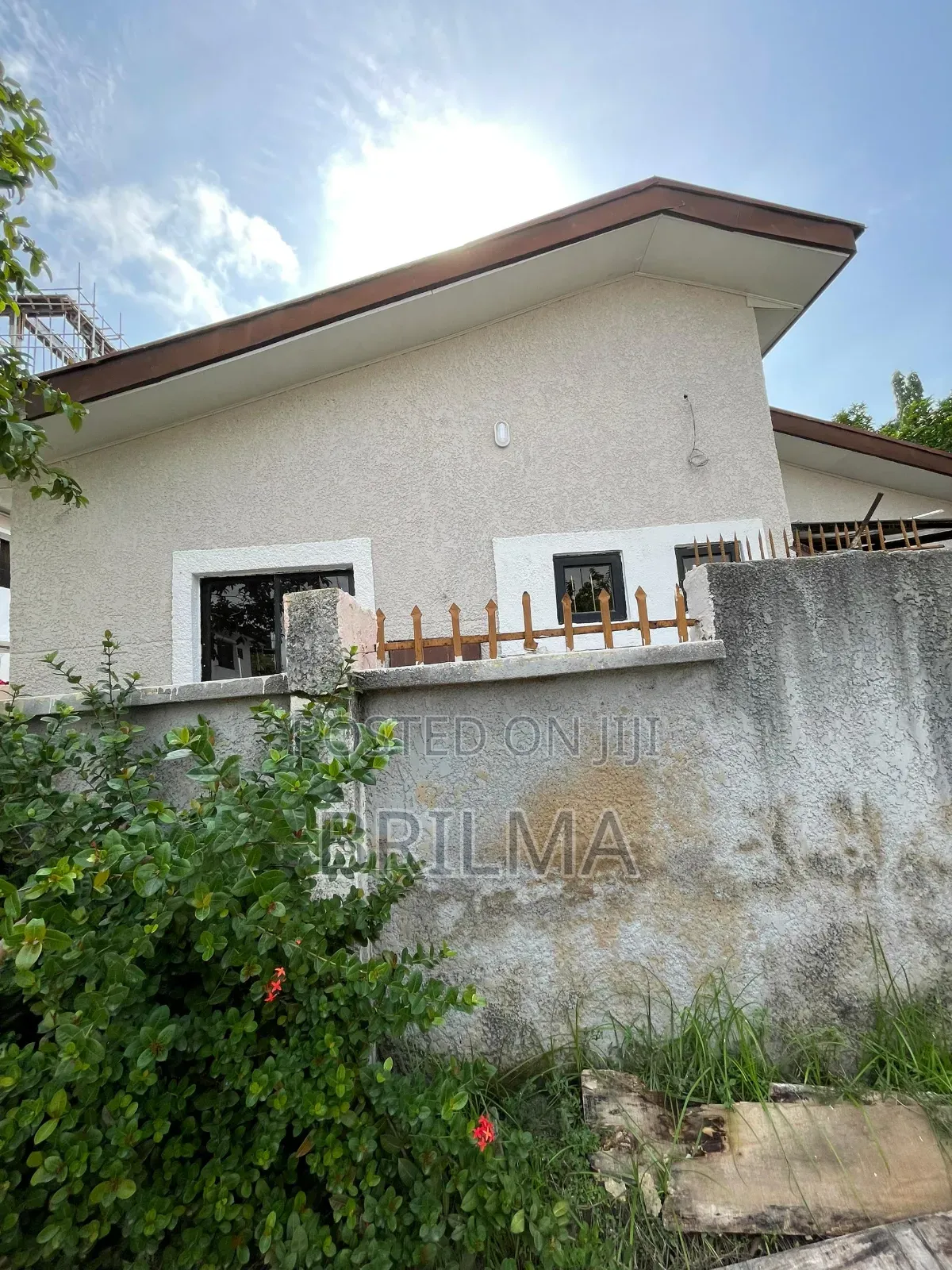 3bdrm Bungalow in Wuse 2 for rent