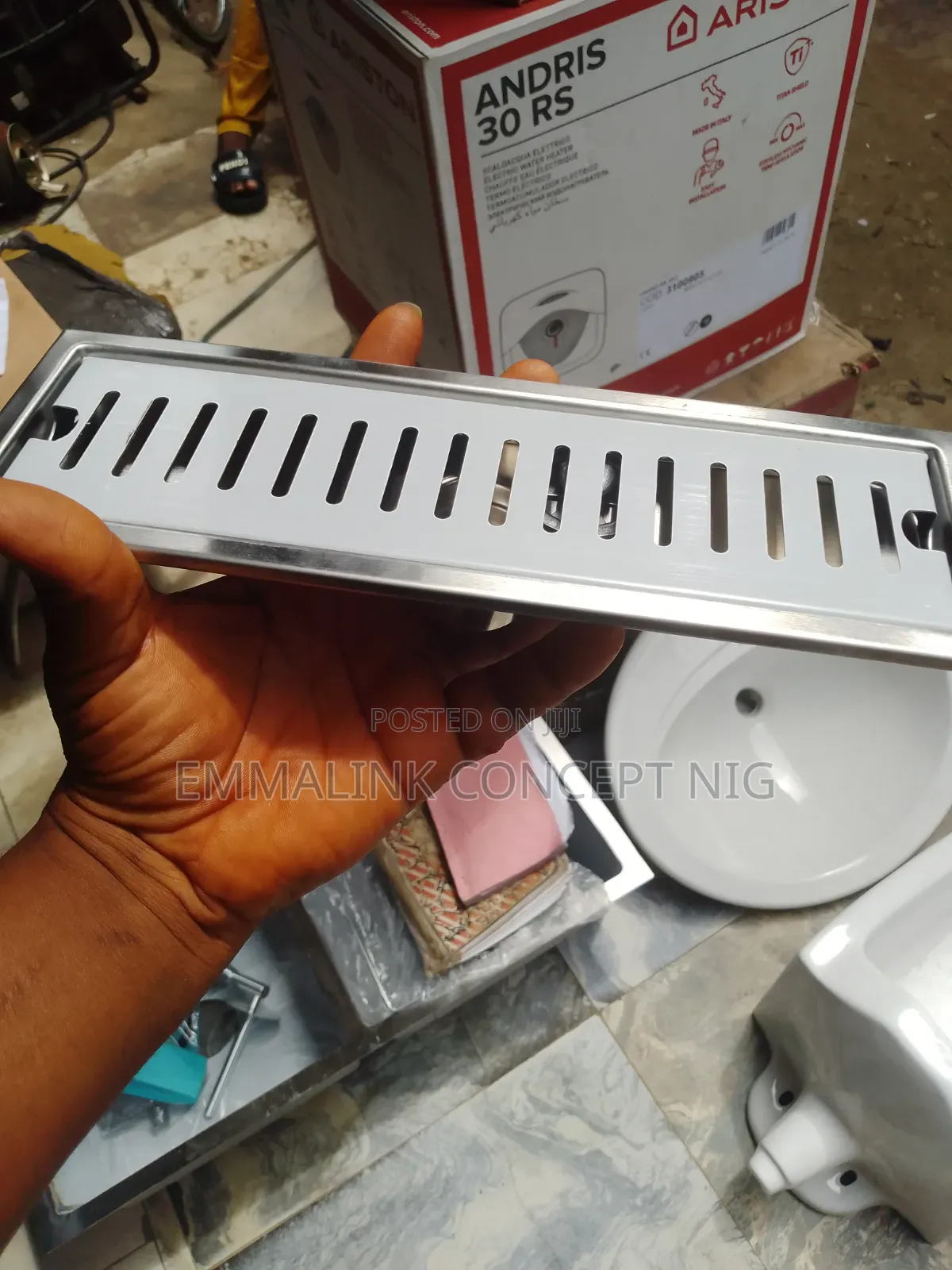 30cm Stainless Flow Drain