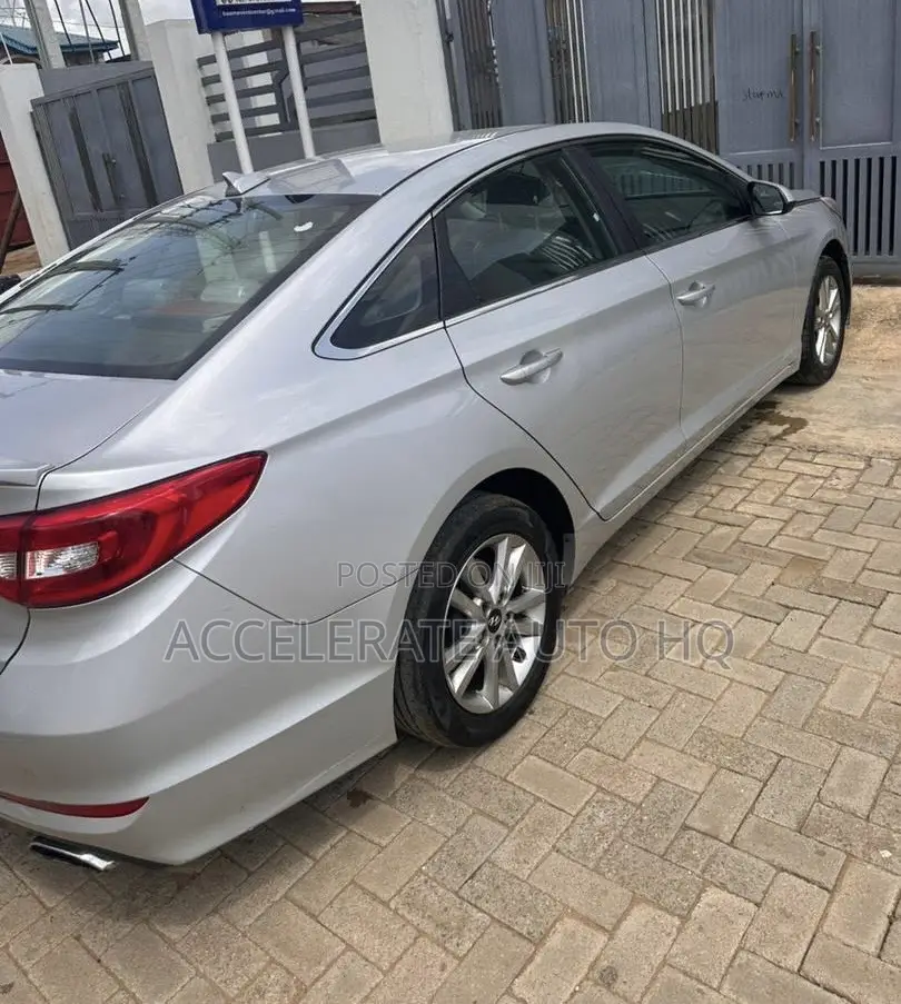 Hyundai Sonata Limited 2.0T Seban (2.0L 4cyl 6A) 2017 Silver