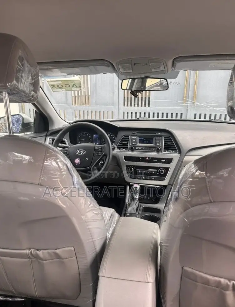 Hyundai Sonata Limited 2.0T Seban (2.0L 4cyl 6A) 2017 Silver