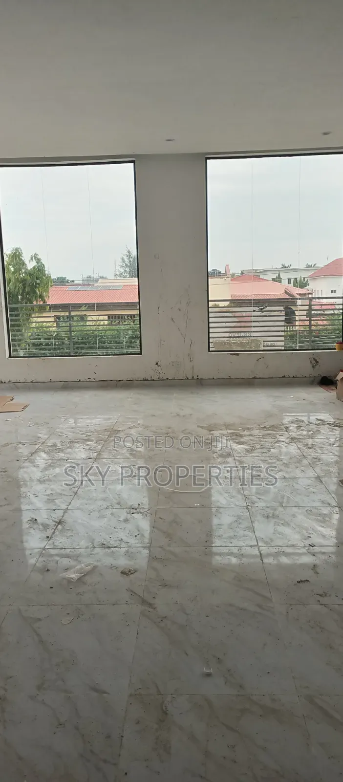 150 SQMS Shop Space for Rent in Lekki Fhase1