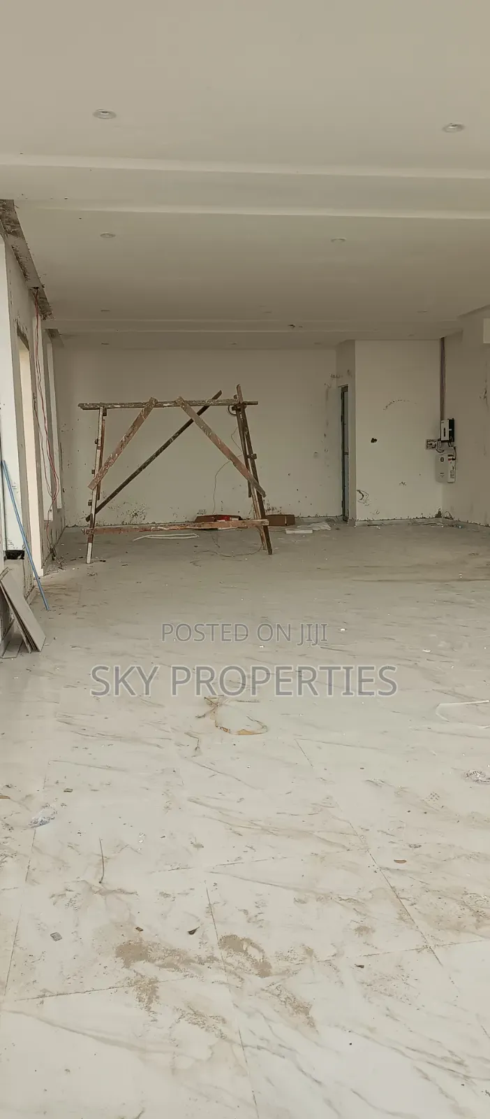 150 SQMS Shop Space for Rent in Lekki Fhase1