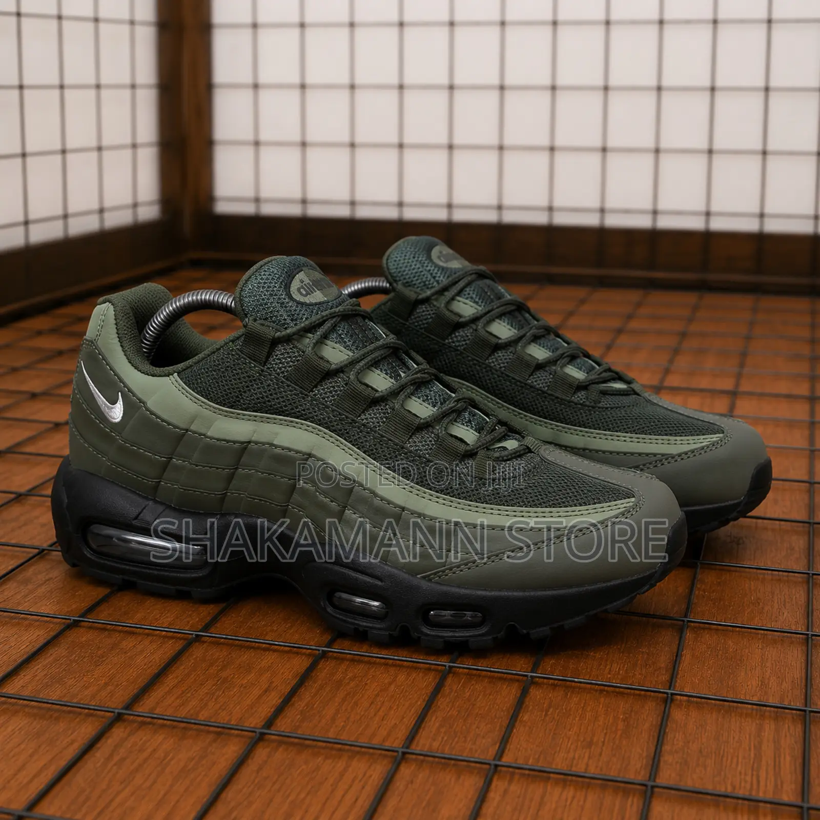 Original Nike Air Max Green and Black Sole